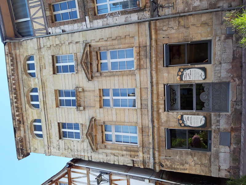 Crédit photo : cerema Immeuble en pierre, Rouen